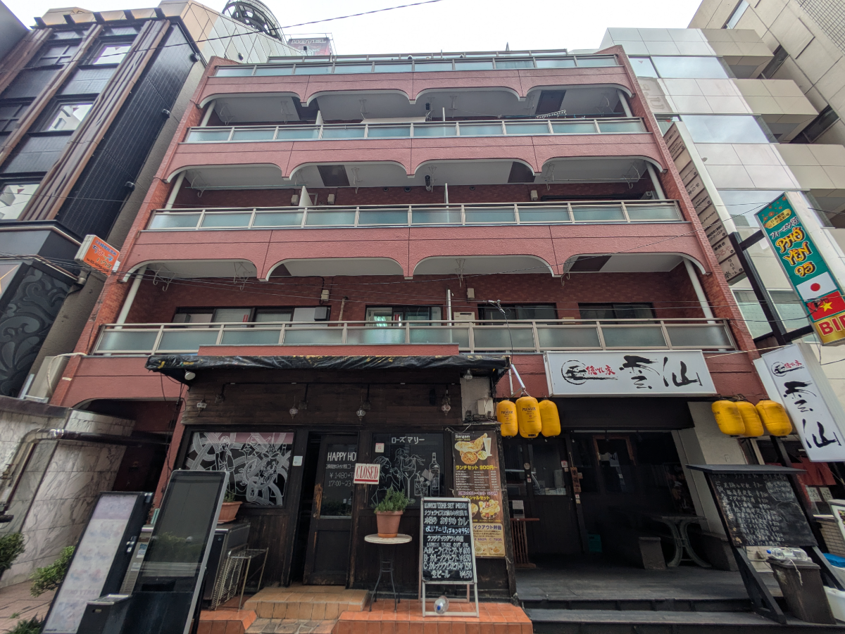v20251018150606/fresh/building/J00100407604_1
