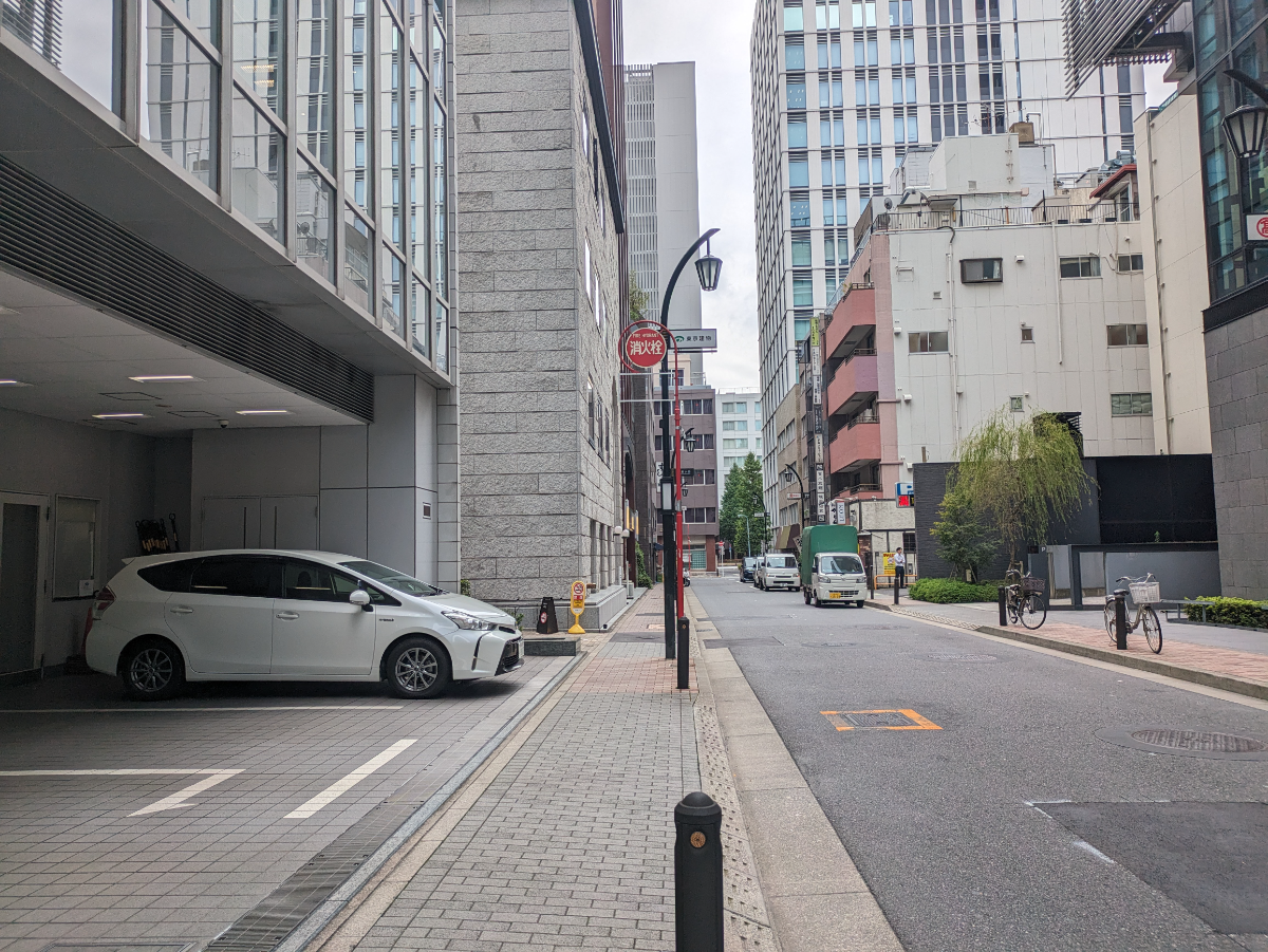 v20251019150703/fresh/building/J00100358329_14
