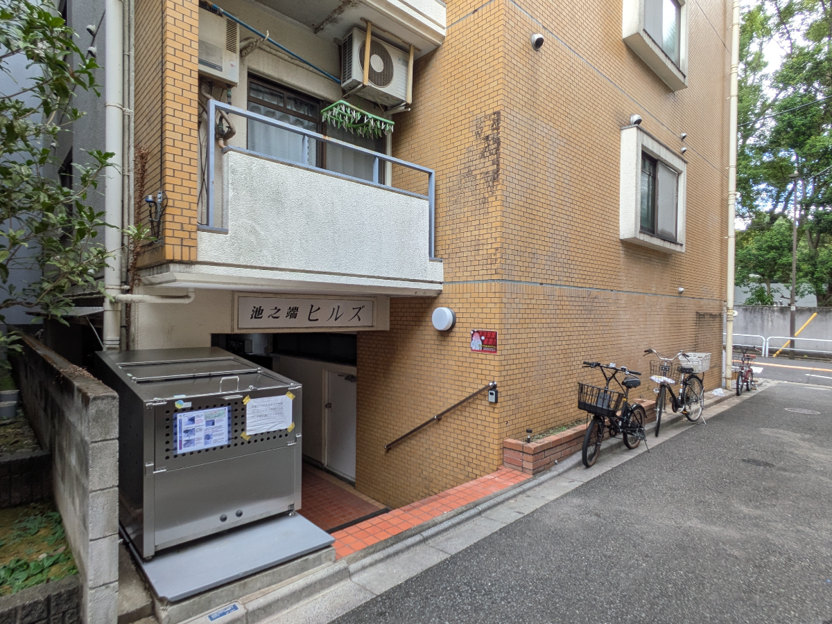 v20251019150703/fresh/building/J00100361153_12