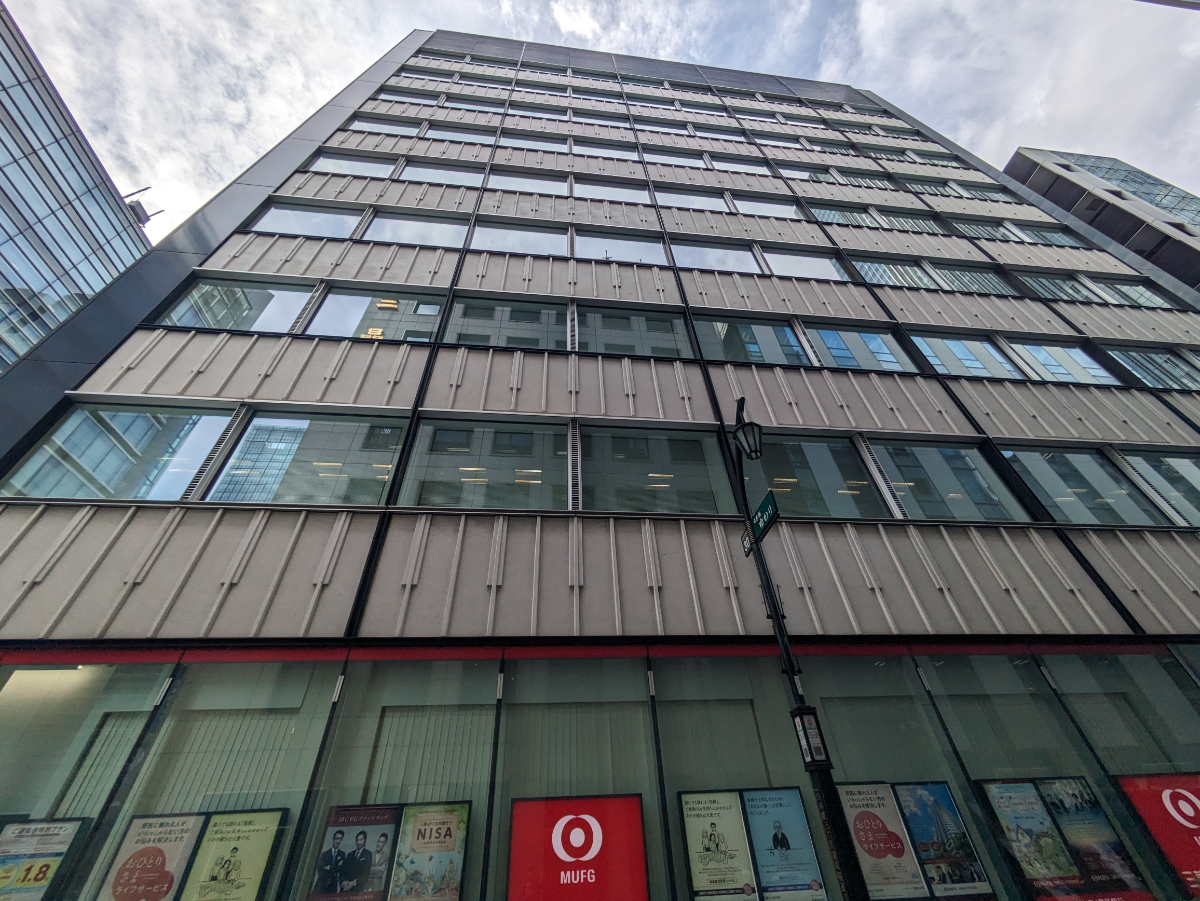 v20251019150703/fresh/building/J00100392584_8