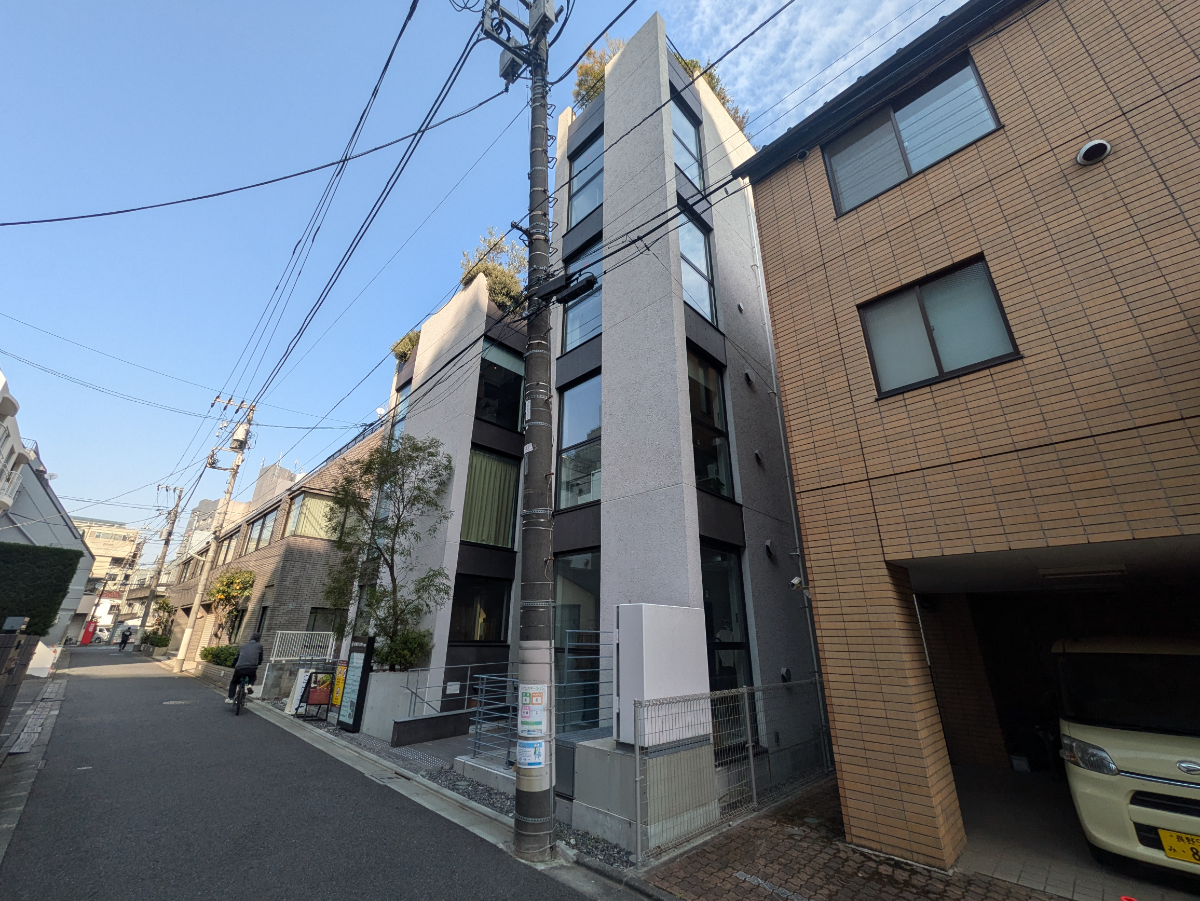 v20251022150707/fresh/building/J00100498750_13