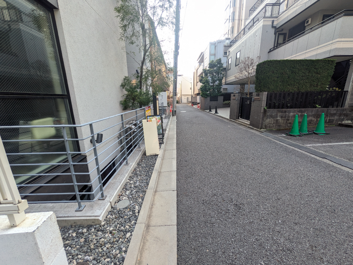 v20251022150707/fresh/building/J00100498750_2
