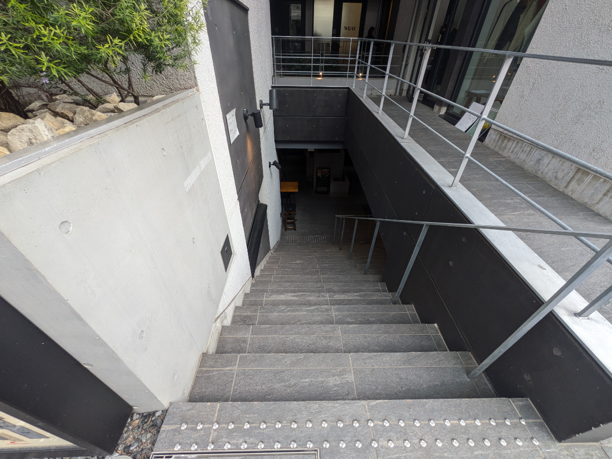 v20251022150707/fresh/building/J00100498750_5