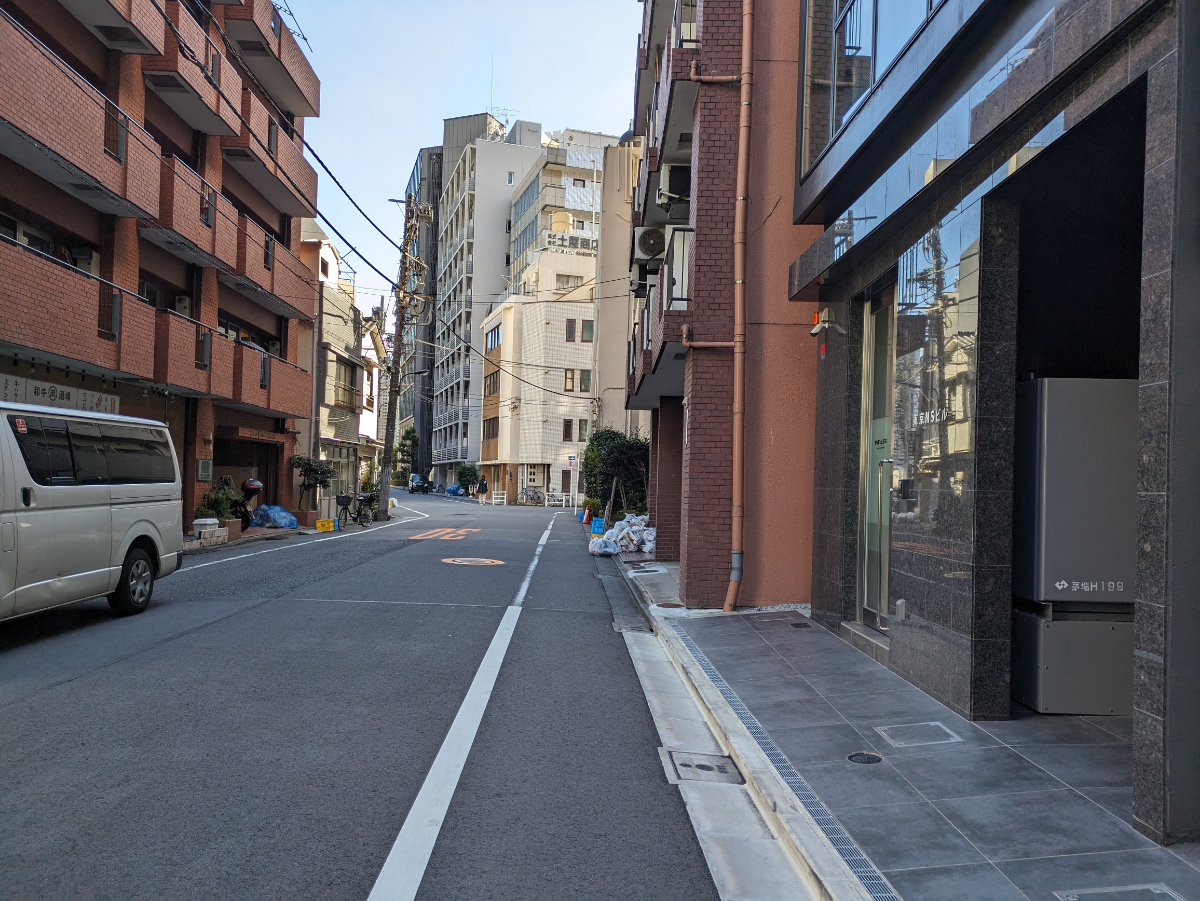 v20251022150707/fresh/building/J00100513372_13