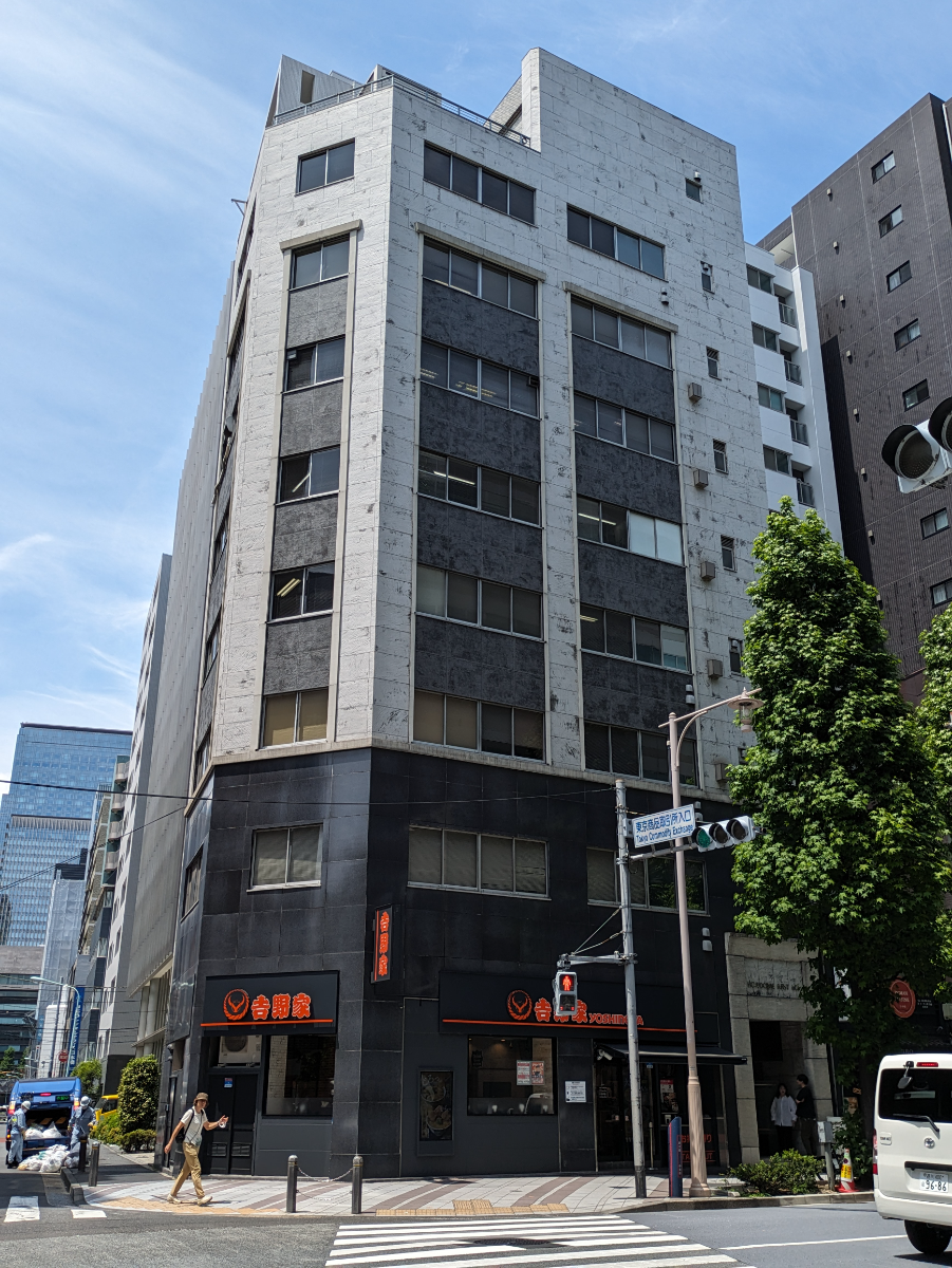 v20251025150703/fresh/building/J00100378871_1