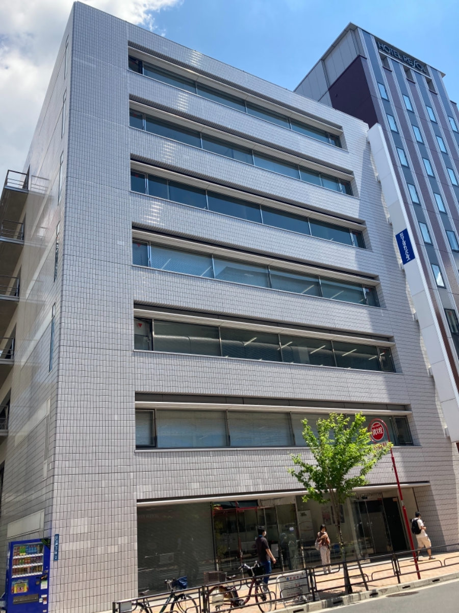 v20251025150703/fresh/building/J00100390372_6