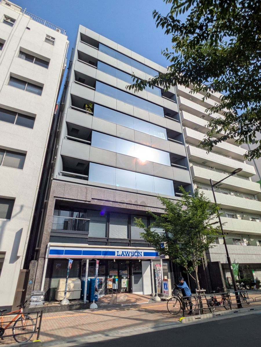 v20251106150802/fresh/building/J00100392444_10