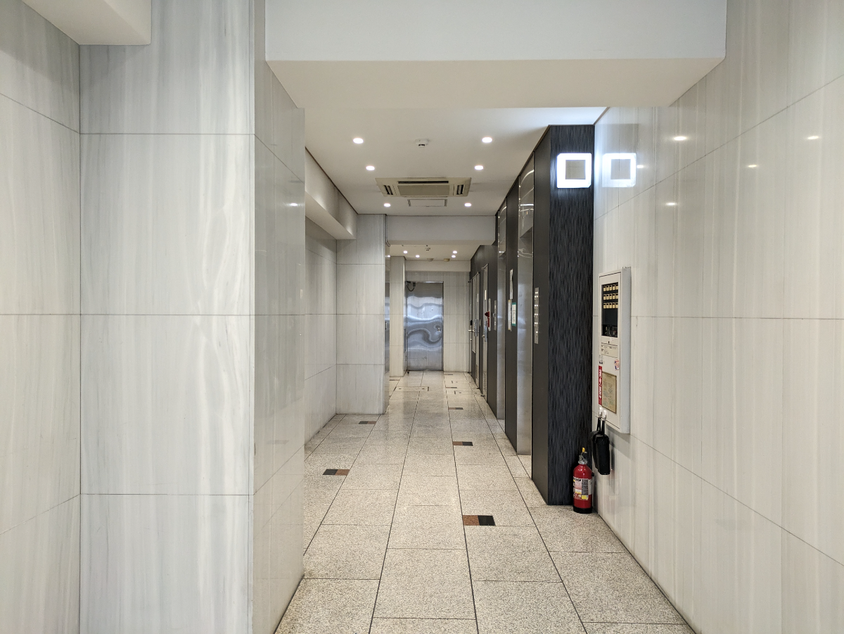 v20251114150803/fresh/building/J00100392548_13