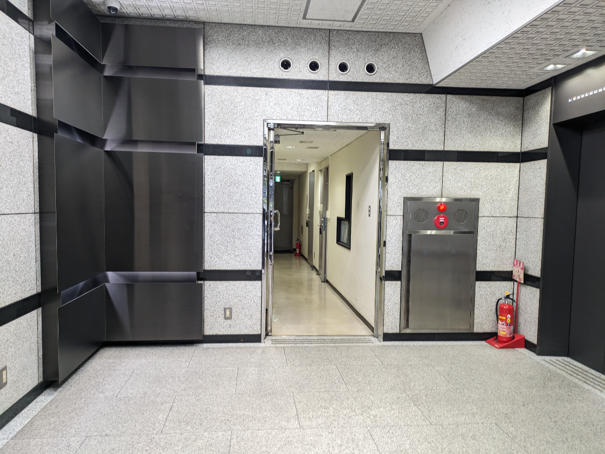 v20251123150654/fresh/building/J00100381351_59