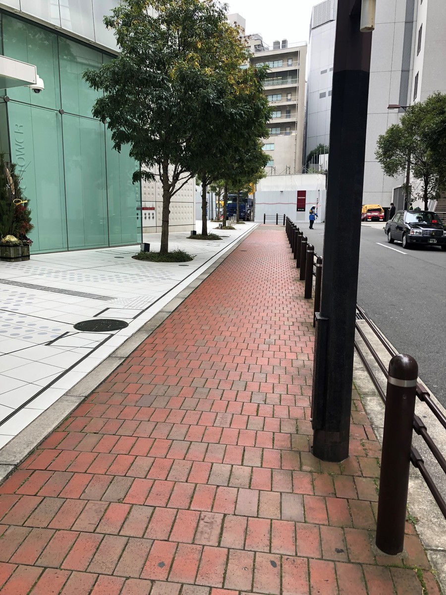 v20251203150906/fresh/building/J00100450487_6