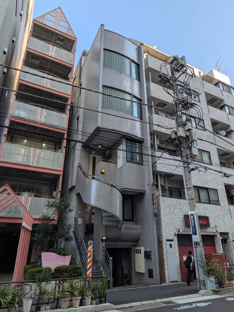 v20251212150907/fresh/building/J00100360572_6