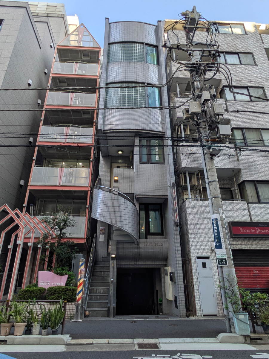 v20251212150907/fresh/building/J00100360572_7