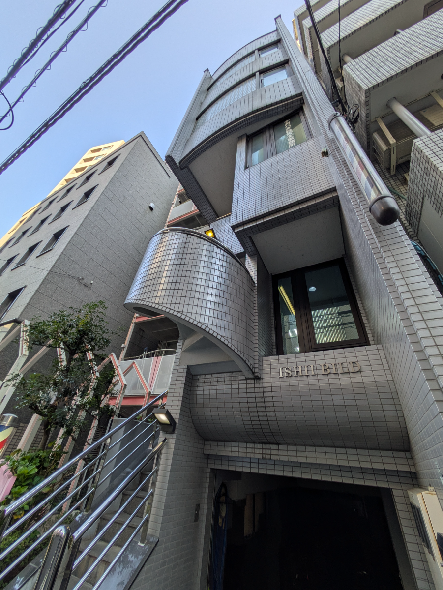 v20251212150907/fresh/building/J00100360572_8