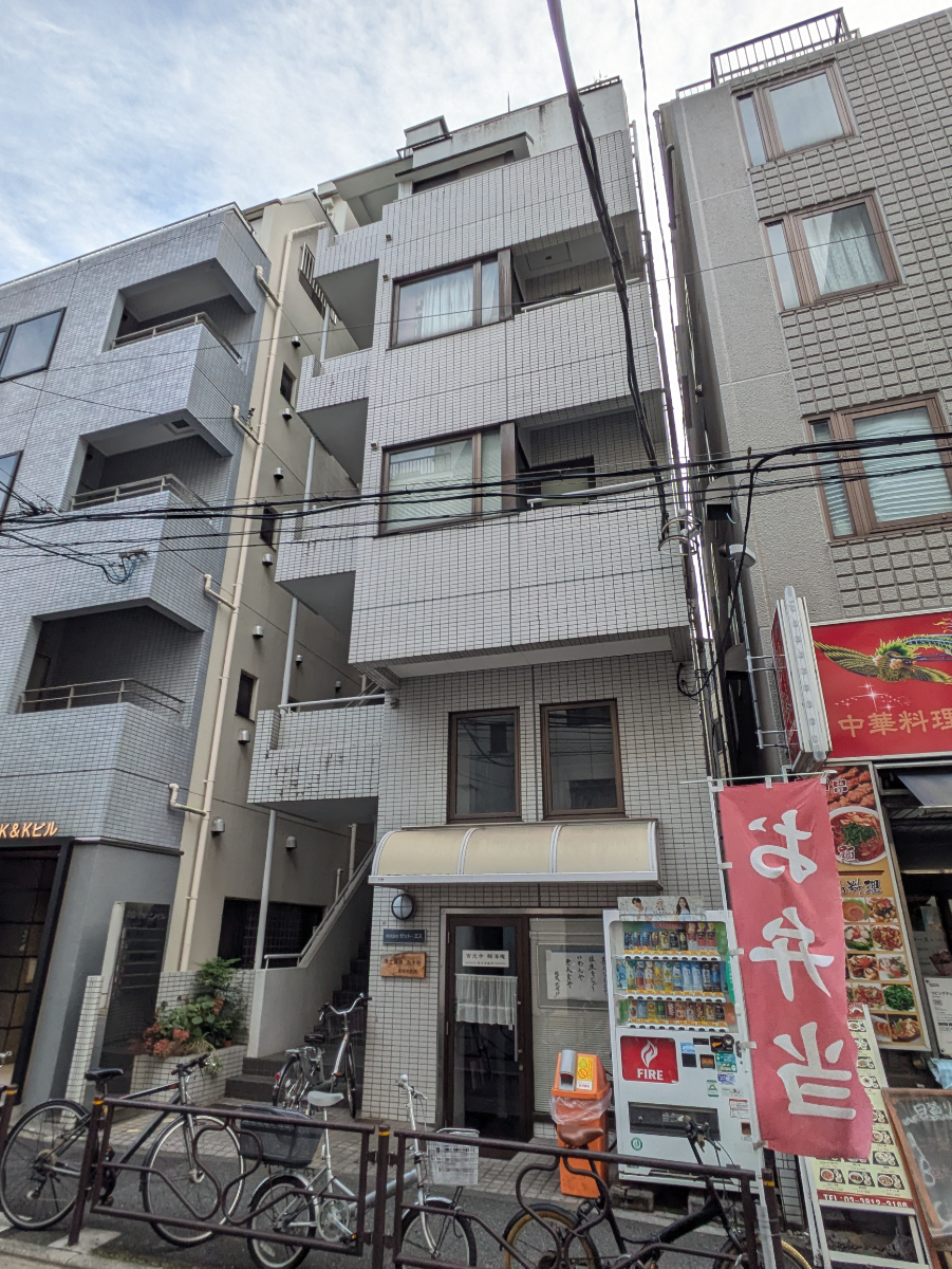 v20251212150907/fresh/building/J00100405918_6