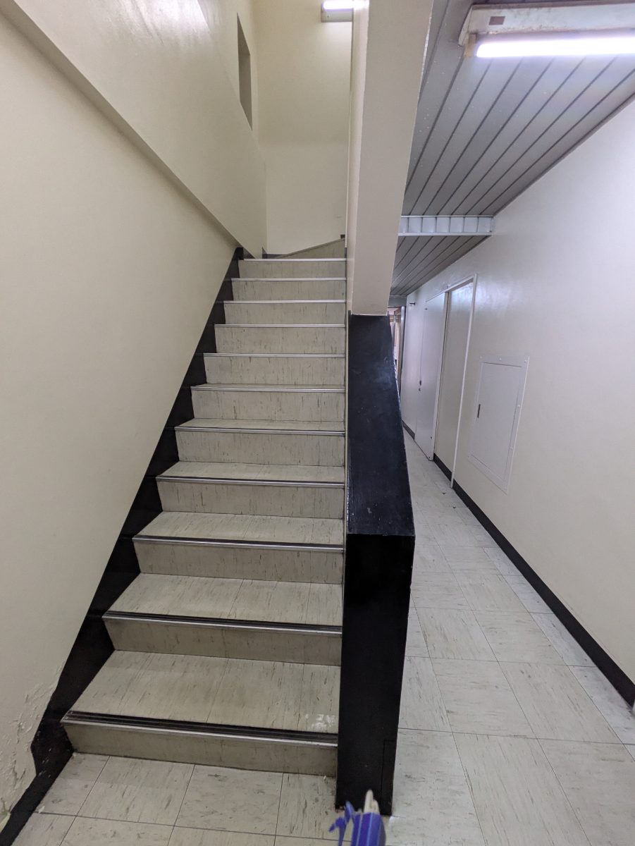 v20251221150706/fresh/building/J00100359804_9