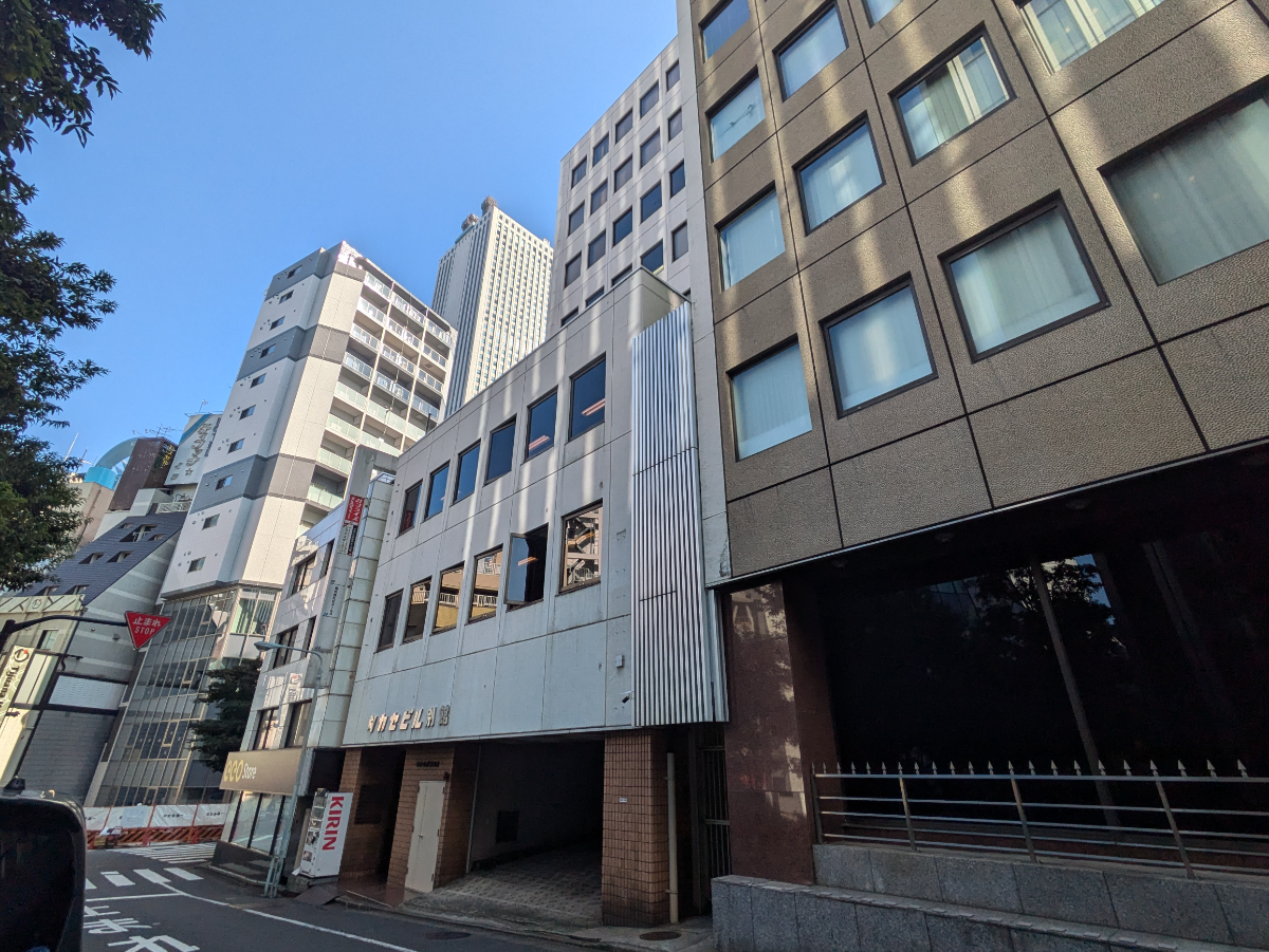 v20251221150706/fresh/building/J00100366732_5