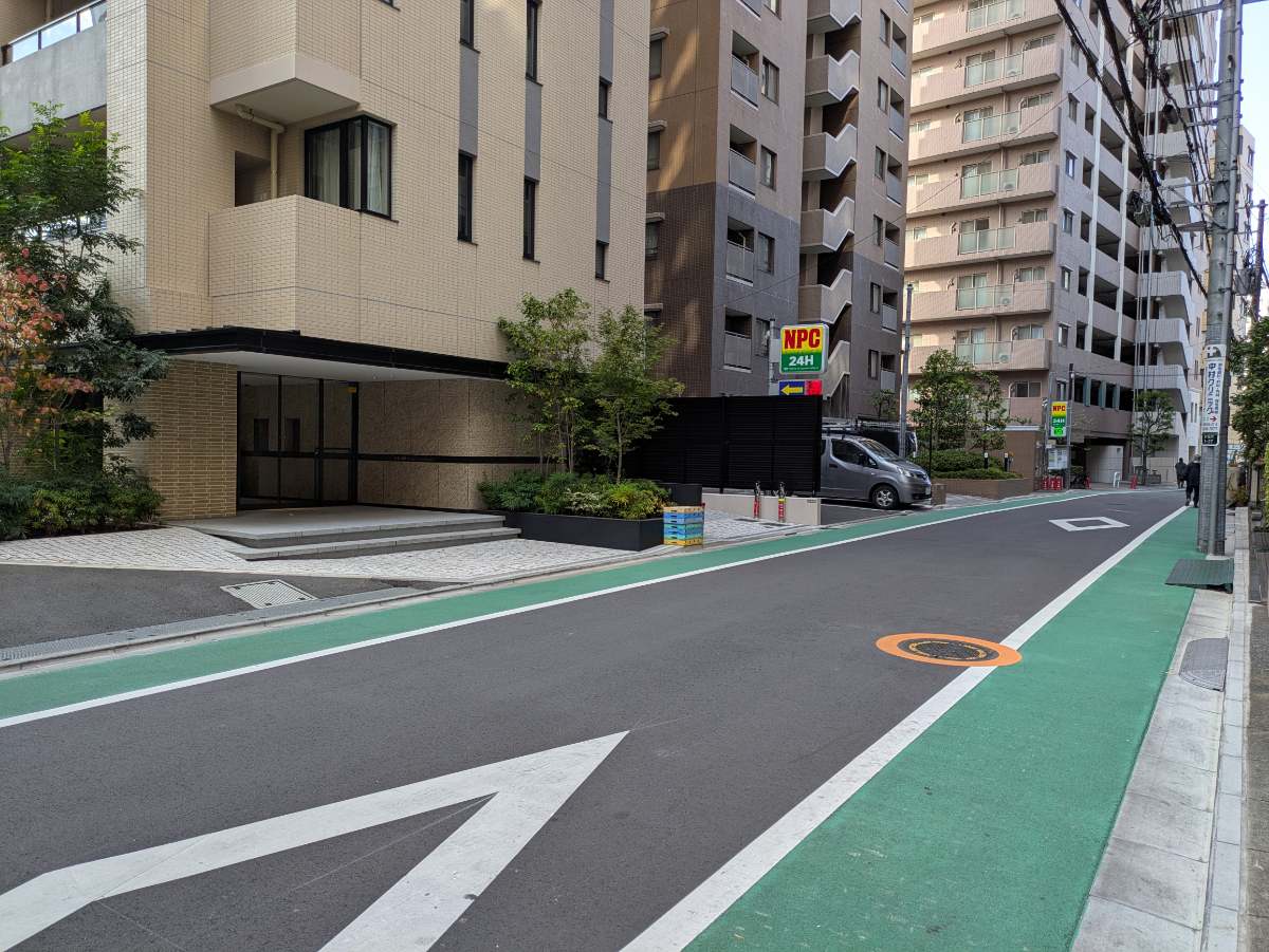 v20251224150804/fresh/building/J00100359579_10
