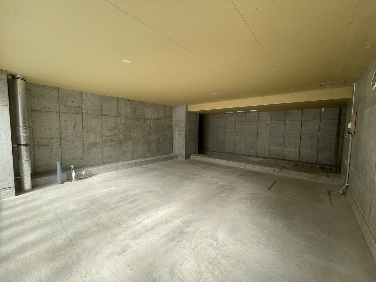 v20251225150802/fresh/building/J00100635720_5