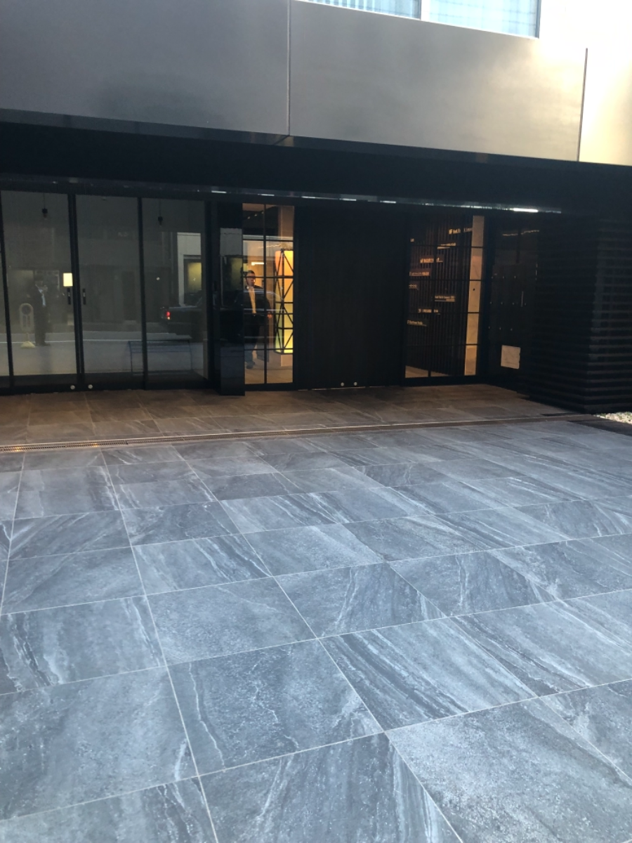 v20251228150654/fresh/building/J00100391273_21