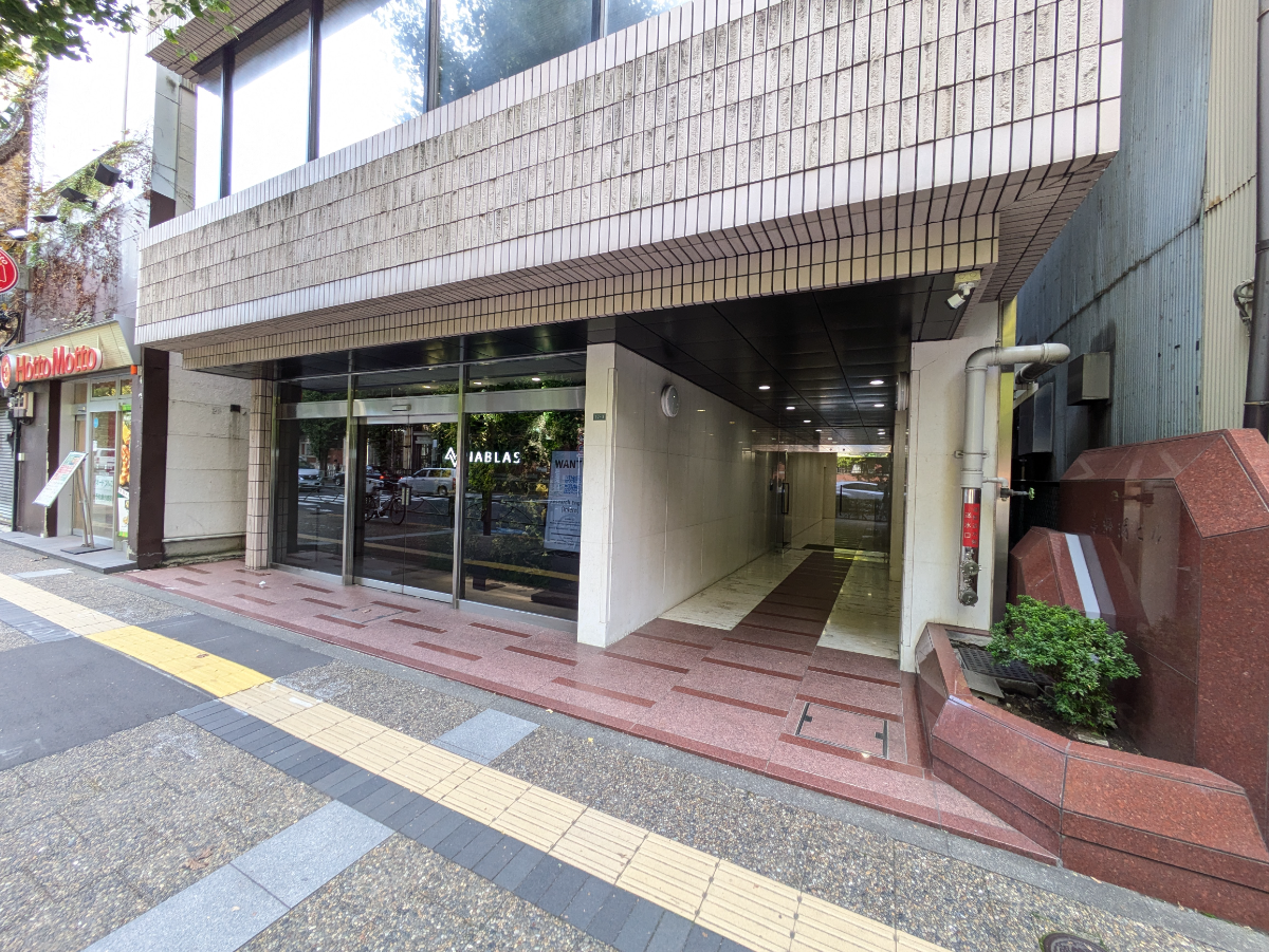 v20260212150809/fresh/building/J00100390545_65