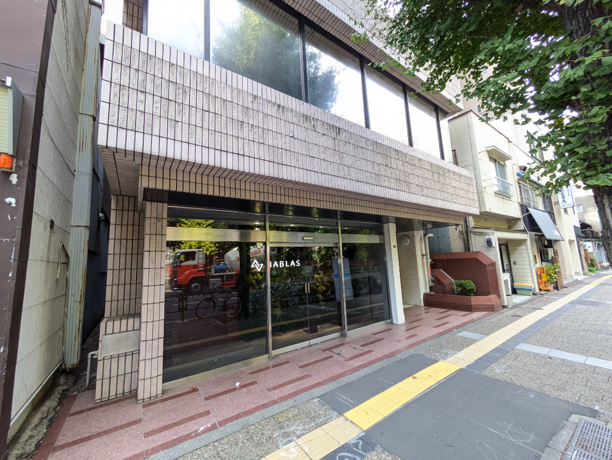 v20260212150809/fresh/building/J00100390545_66