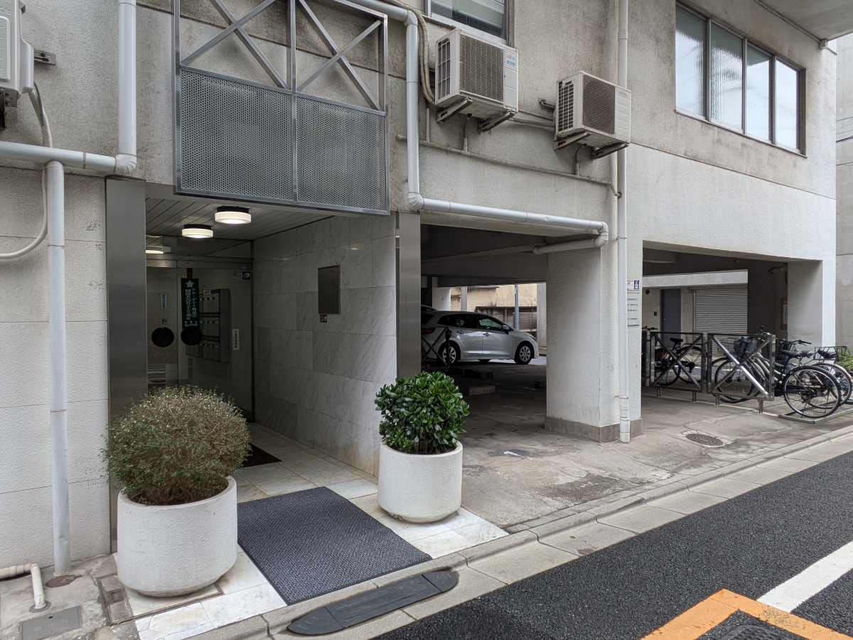 v20260301150635/fresh/building/J00100359046_14