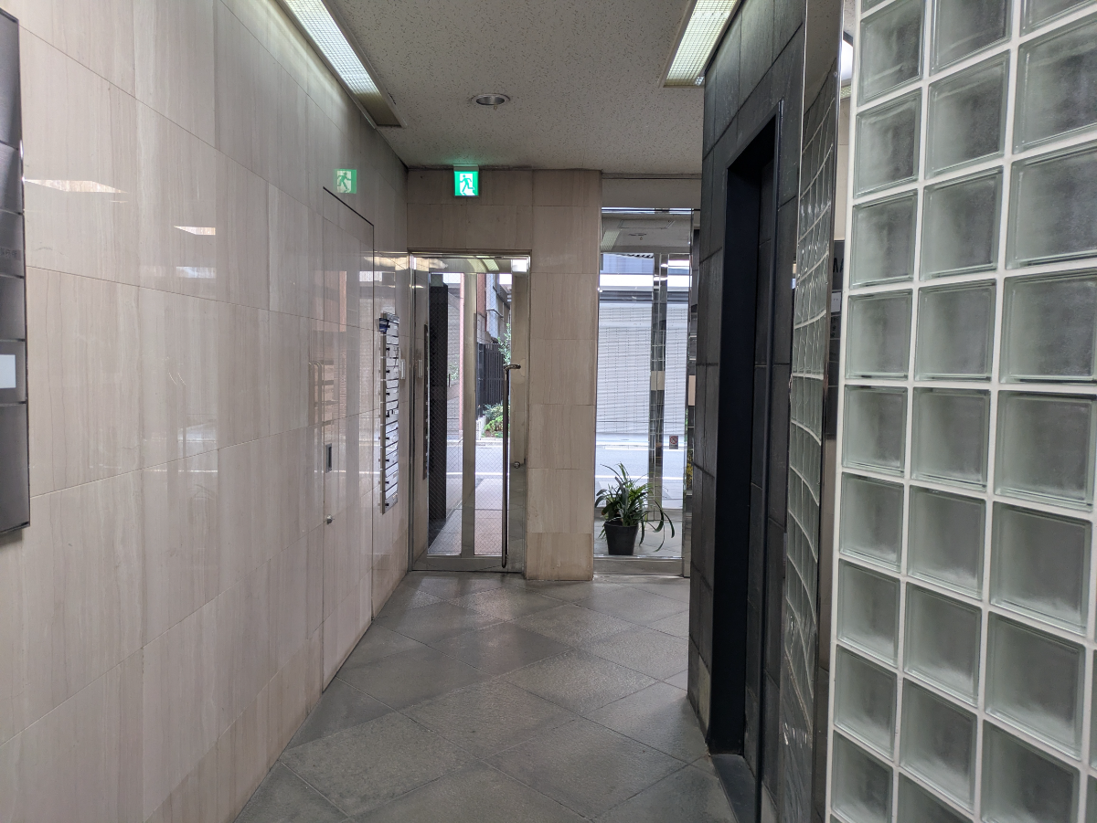 v20260302150858/fresh/building/J00100384572_9