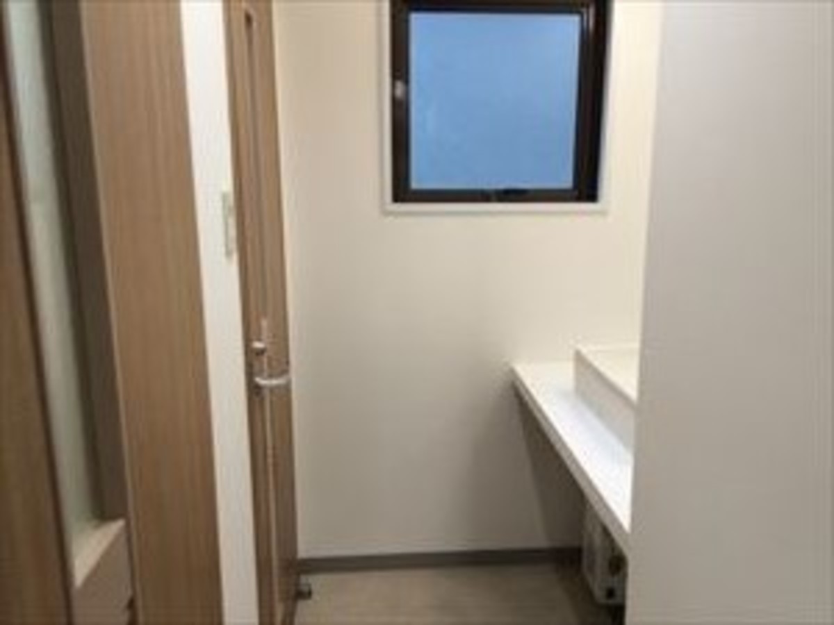 v20260303151001/fresh/building/J00100383880_11
