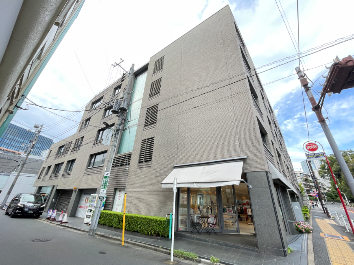 v20260303151002/fresh/building/J00100357024_10
