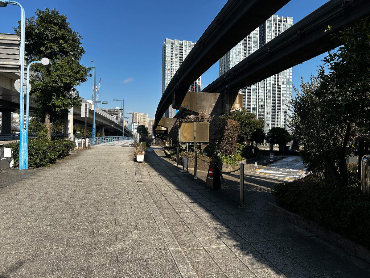 v20260306150755/fresh/building/J00100369233_2