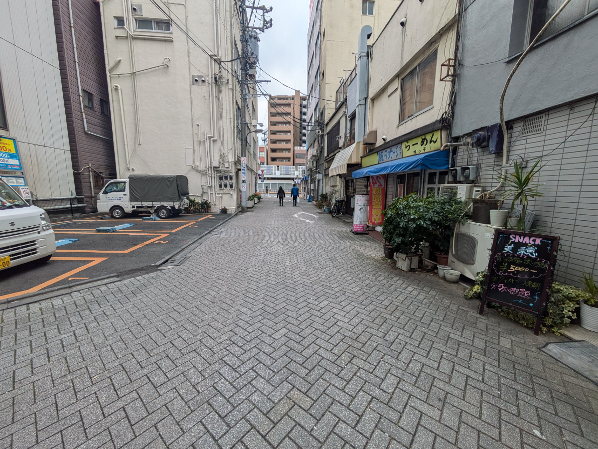 v20260310150810/fresh/building/J00100362216_16
