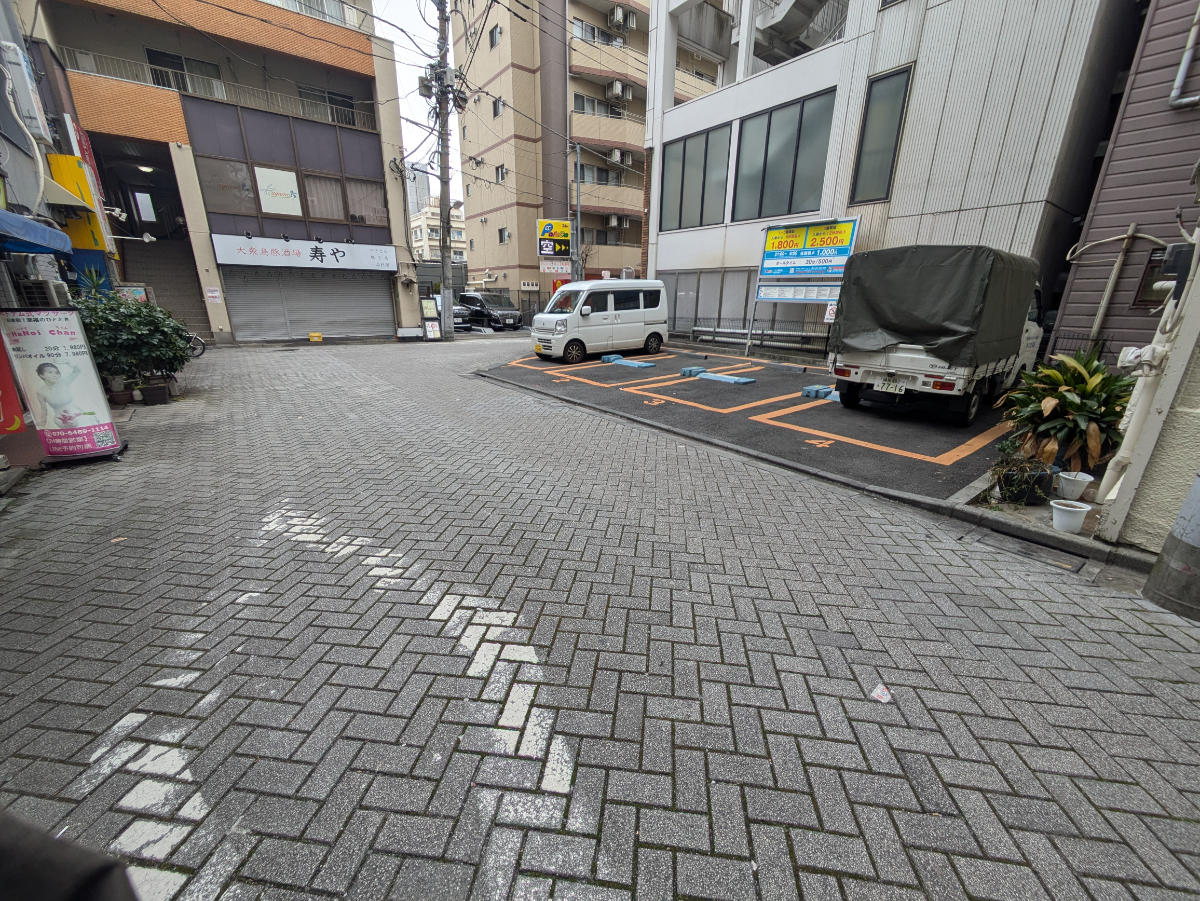 v20260310150810/fresh/building/J00100362216_17
