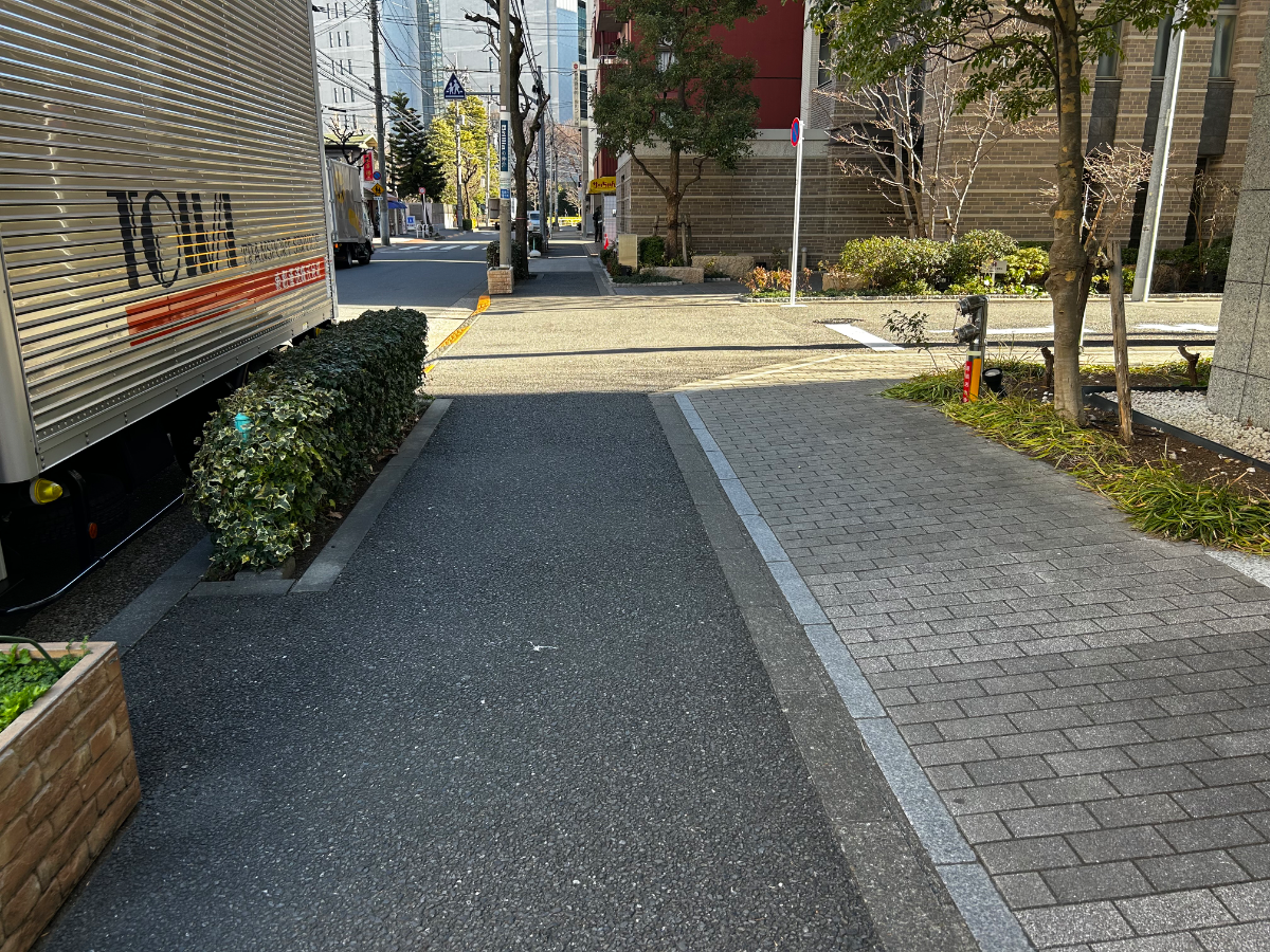 v20260317150754/fresh/building/J00100370384_10