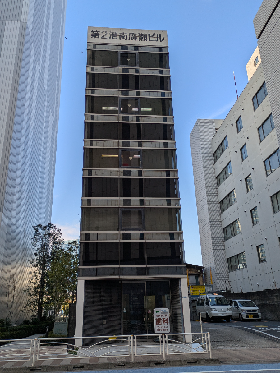 v20260329150641/fresh/building/J00100383152_6