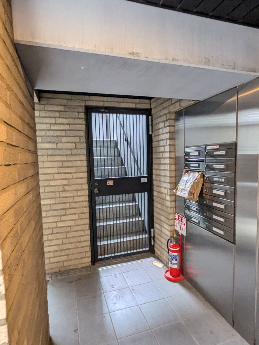 v20260331151545/fresh/building/J00100410866_5