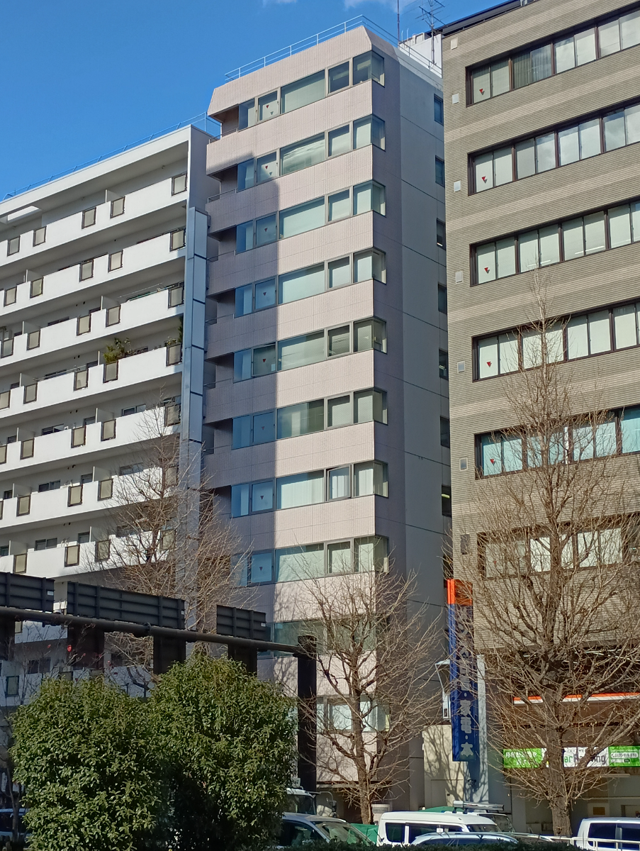 v20260331151546/fresh/building/J00100381173_17