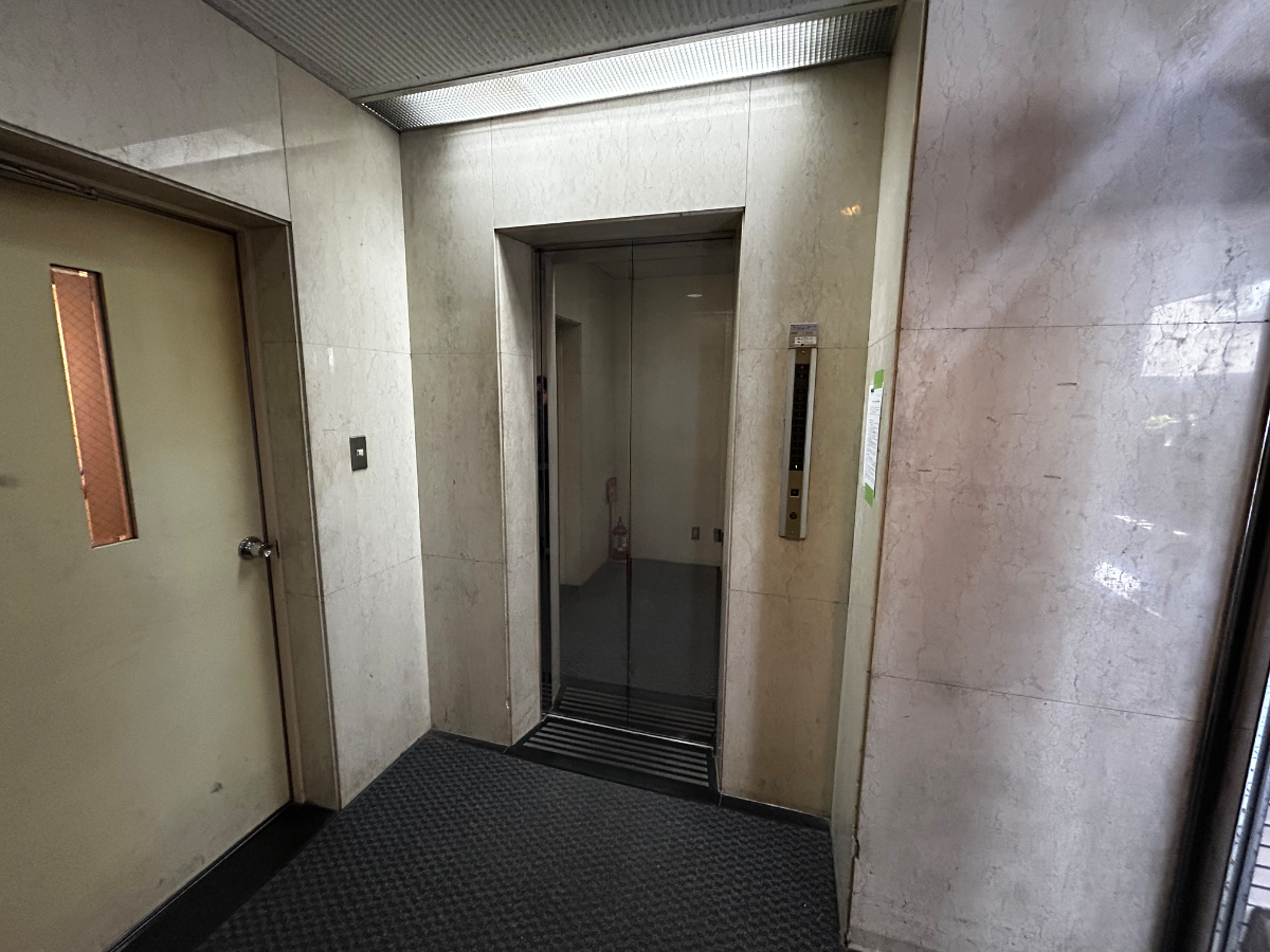 v20260331151546/fresh/building/J00100381173_4