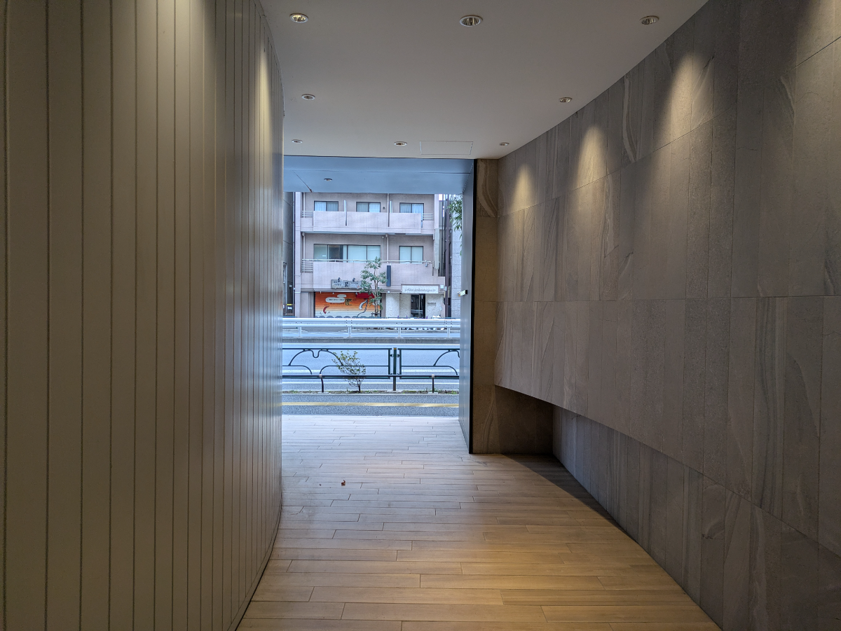 v20260331151546/fresh/building/J00100386242_10