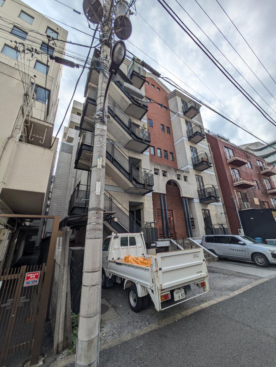 v20260331151546/fresh/building/J00100386721_9