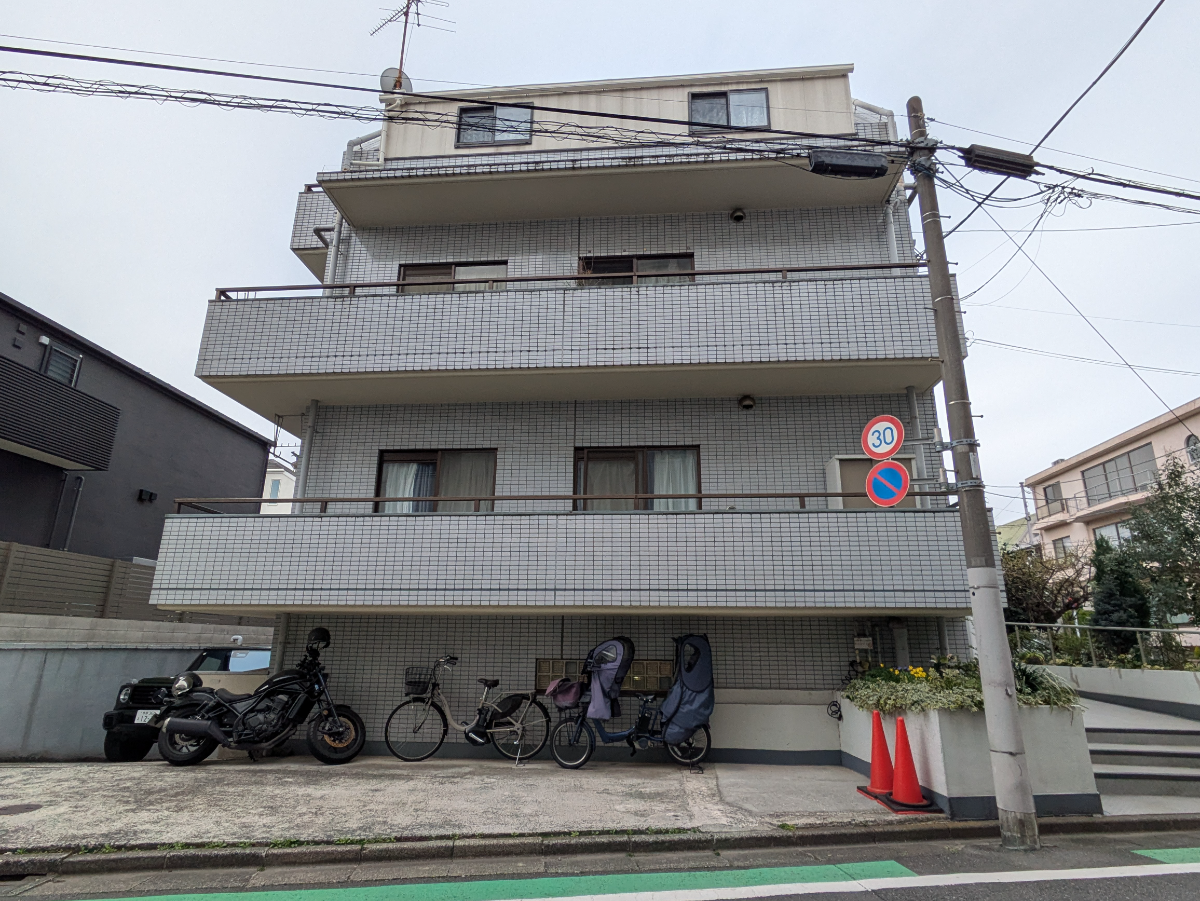 v20260331151546/fresh/building/J00100432310_16