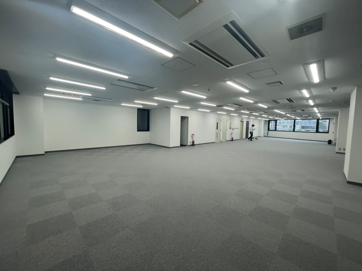 v20260406072300/fresh/building/J00100373279_12