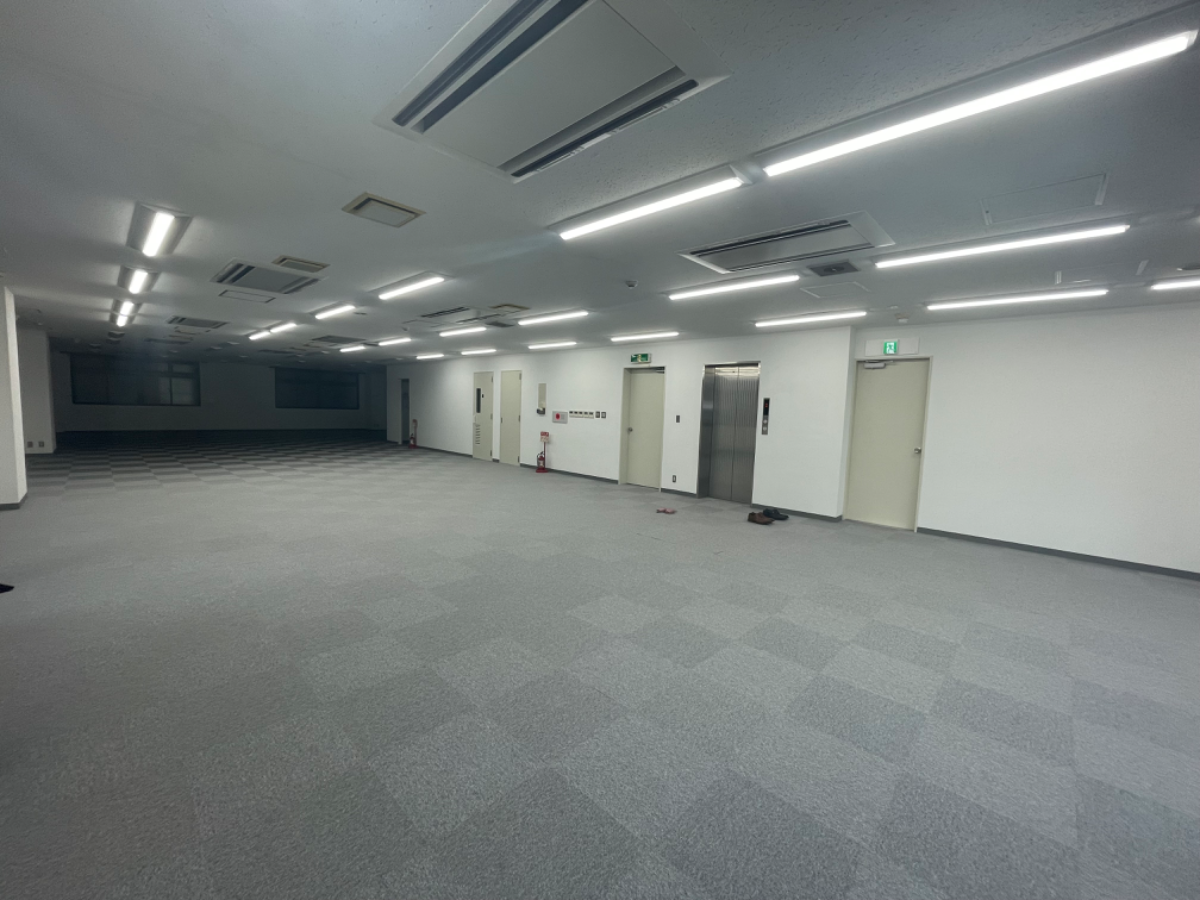 v20260406072300/fresh/building/J00100373279_9