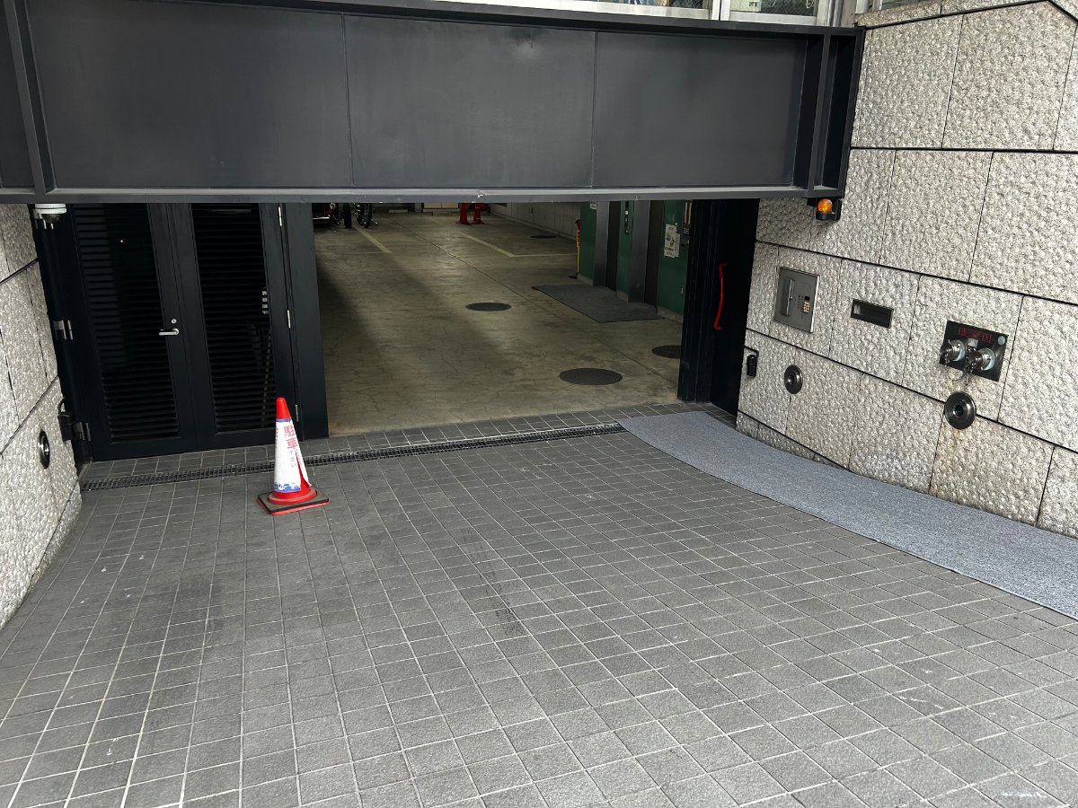 v20260406072300/fresh/building/J00100388726_11