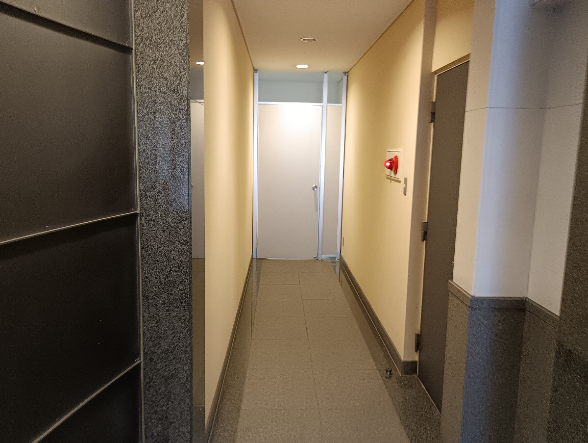v20260406072300/fresh/building/J00100388726_9