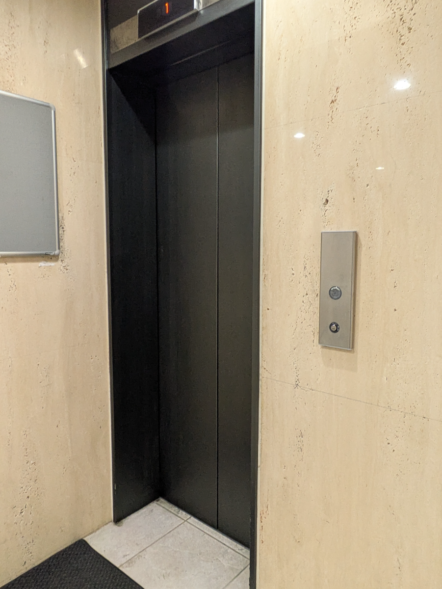 v20260406072300/fresh/building/J00100389306_4