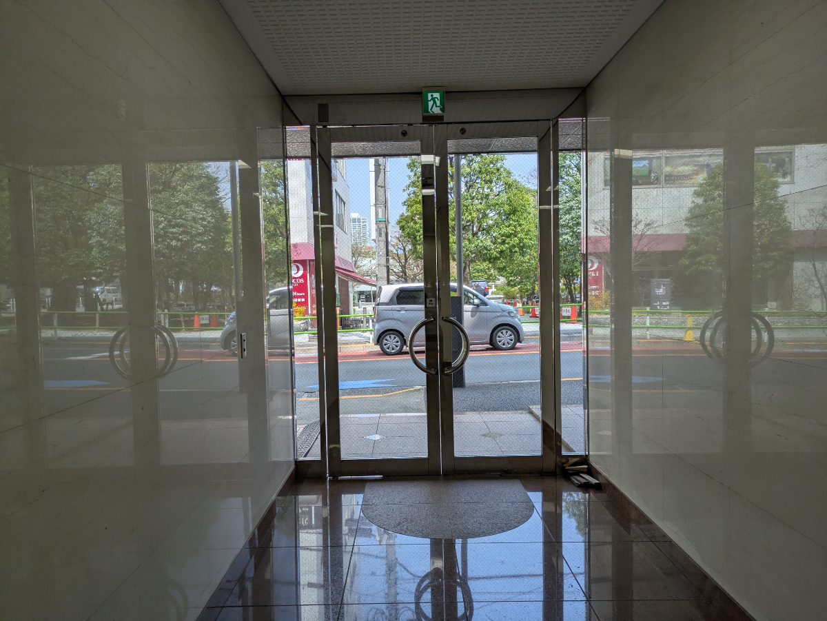 v20260406072300/fresh/building/J00100390557_10