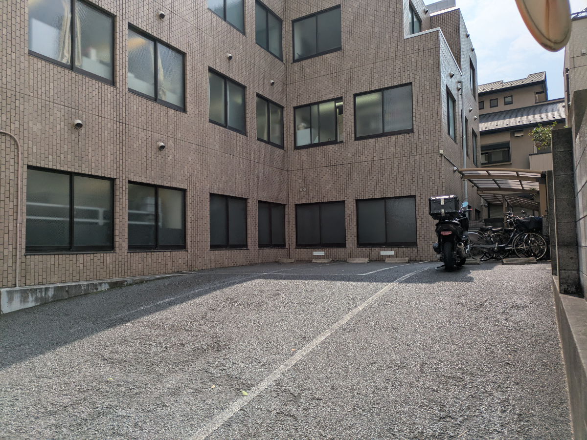 v20260406072300/fresh/building/J00100390557_11