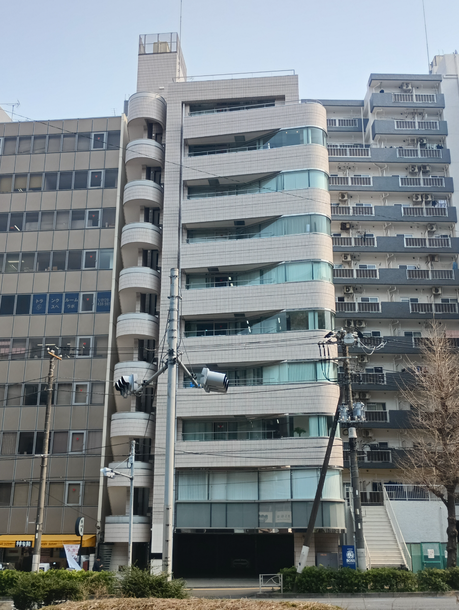 v20260406072300/fresh/building/J00100390646_6