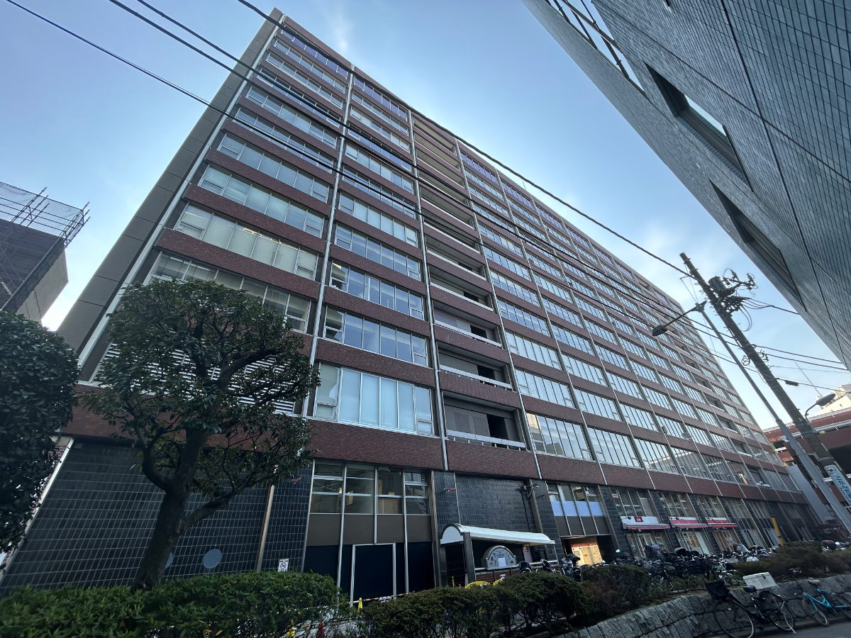 v20260406072300/fresh/building/J00100390647_8