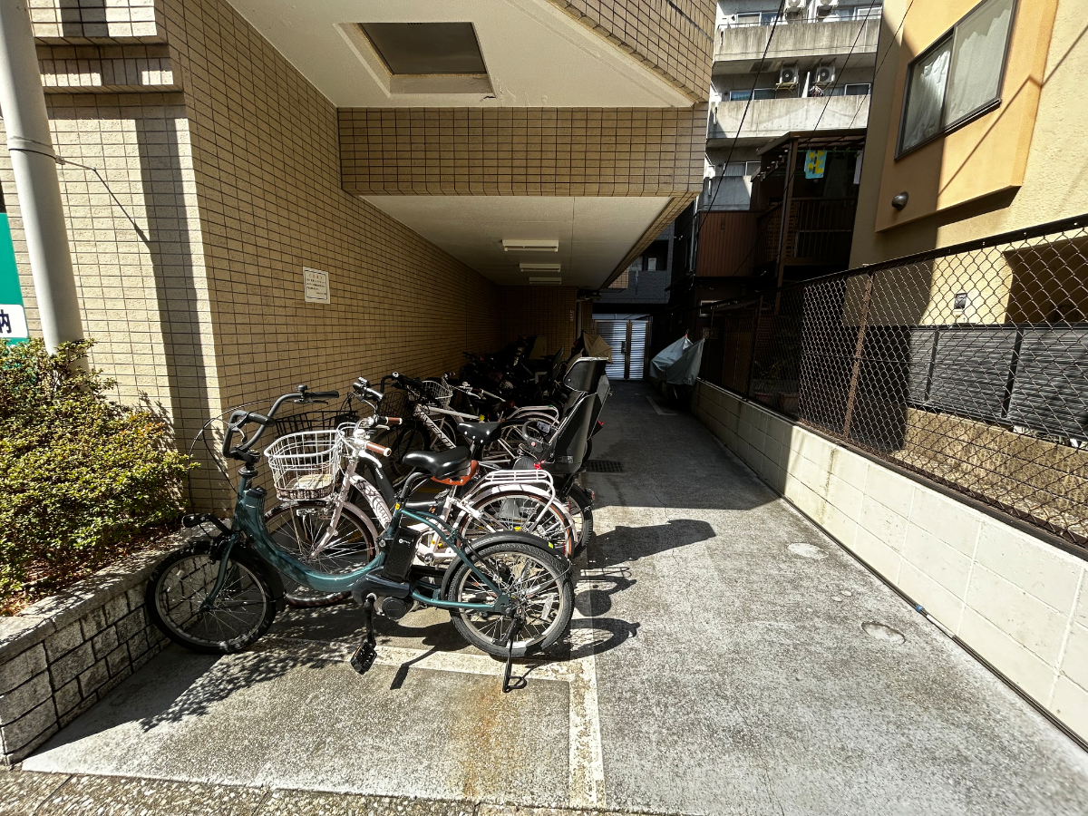 v20260406072300/fresh/building/J00100409591_12